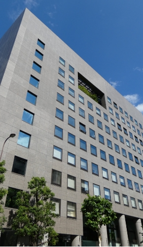 青山ビル西館