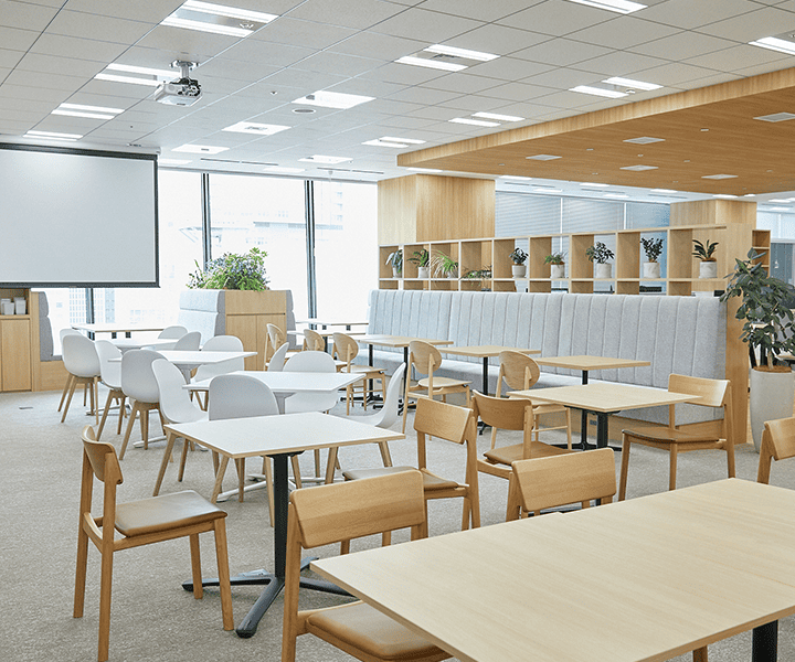 社員の皆さんのチャレンジ精神は、オフィスづくりの過程でも育まれていったのですね。新オフィスの企画で重視していたのはどのような点ですか？